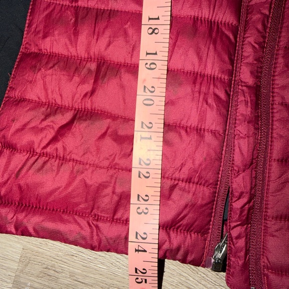 Columbia Women's Vibrant Pink Puffer Jacket - Picture 11 of 13